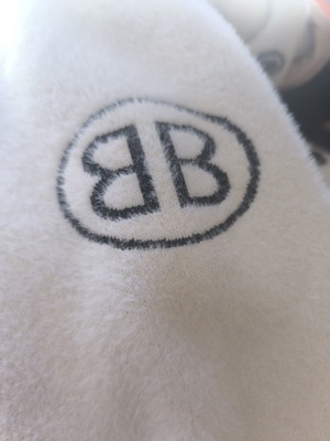 Balenciaga cashmere coat new, white, size M