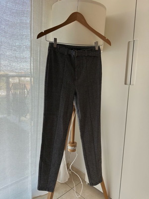 High-waisted leggings-type pants Star Body H like new, size S, black and white