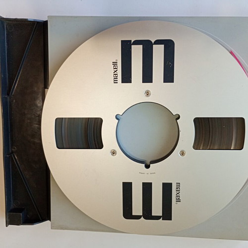 Maxell 10.5" aluminum reel used with Revox box