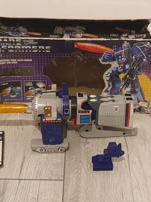 Transformers G1 Galvatron figure used, boxed, missing weapon