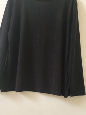 Women's blouse black, like new, sizes XL/XXL, viscose and cotton