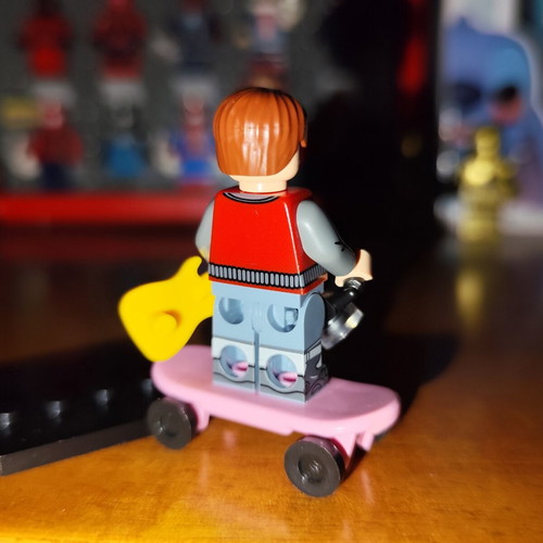 Marty McFly figure from Back To The Future 2 like new with accessories