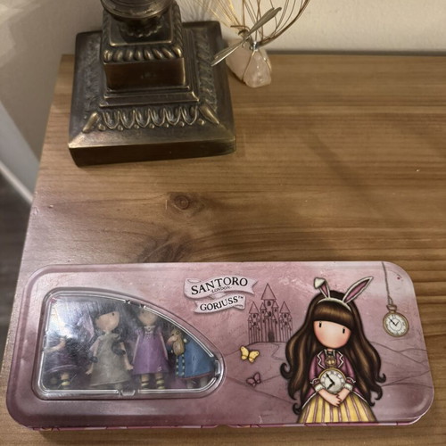 Santoro dolls