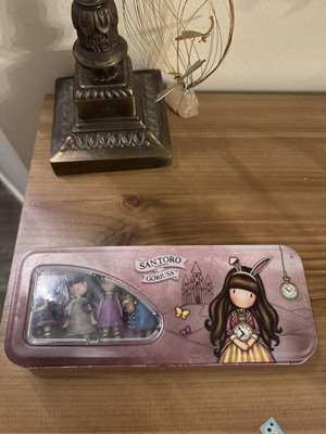 Santoro dolls