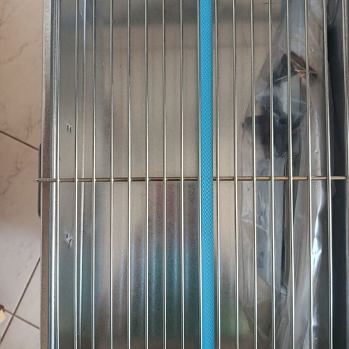 Metal grill with grate, medium size, new