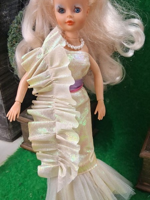 Bibibo Star A Period Toilet Used Doll