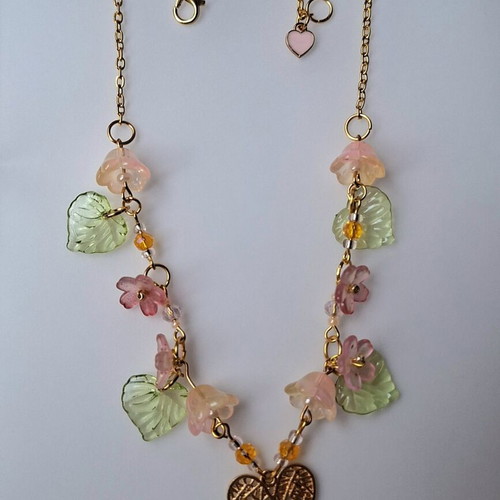 Women's gold-tone necklace with pink flowers, handmade