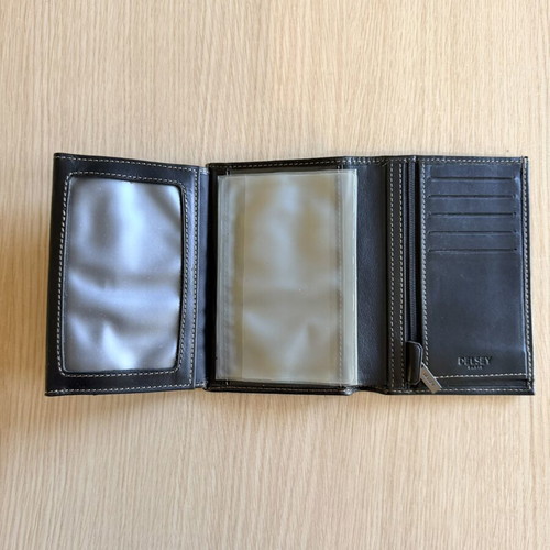 Delsey leather wallet multiple compartments new, brown