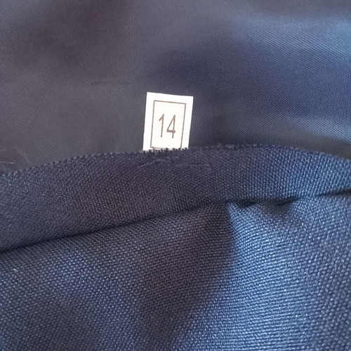 Parade skirt size 14 like new, blue, with lining and elastic waist