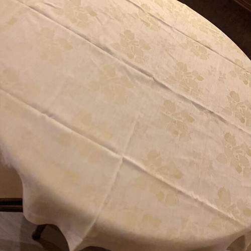 Linen tablecloth 1.48 x 1.40 m