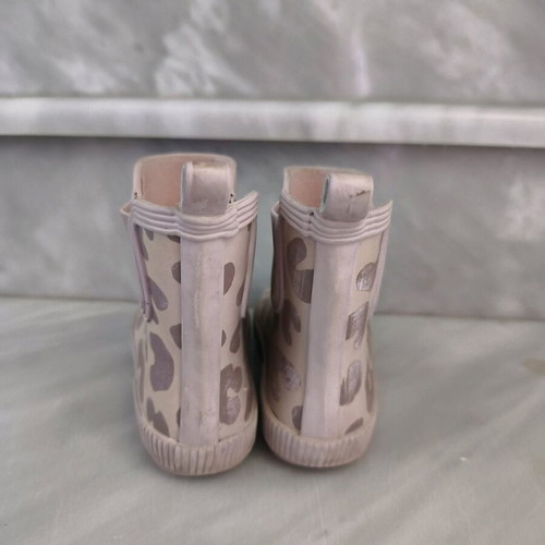 H&M kids rubber boots used, size 31, beige pink