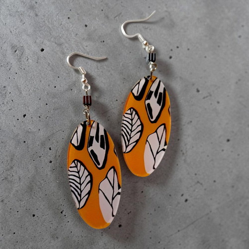 Retro Leaf Earrings new in orange tones