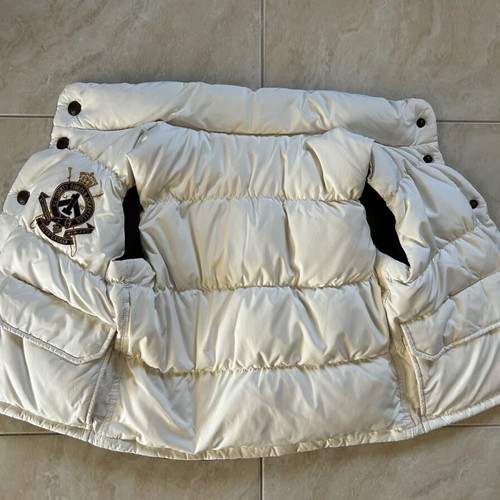 Ralph Lauren kids sleeveless puffer vest like new, white-blue size S (7)