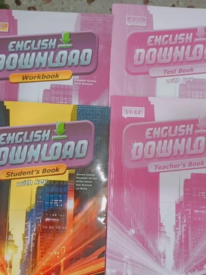 English Download C1/C2 Teacher's Pack 4 Books like new