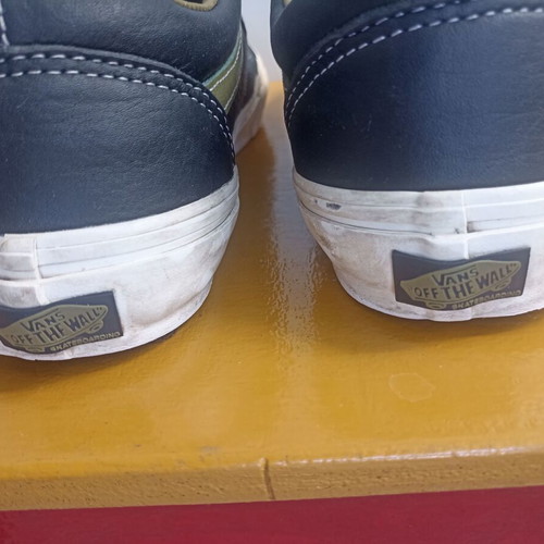Vans Skate Old Skool Butter Leather Black/Green size 43 like new