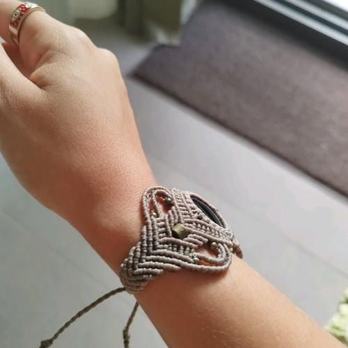 Handmade macrame bracelet like new with semi-precious stone