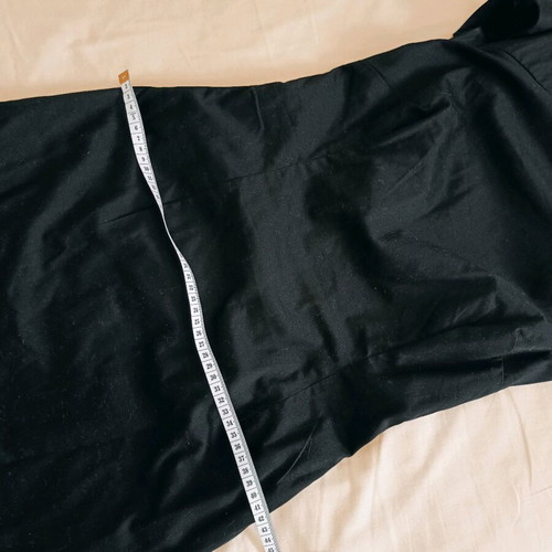Black Zara mini dress with back opening like new