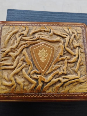 Handmade box made of real leather like new