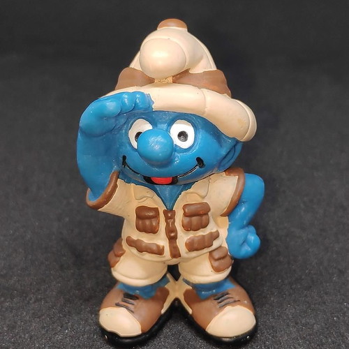 Smurf Explorer Schleich figure like new