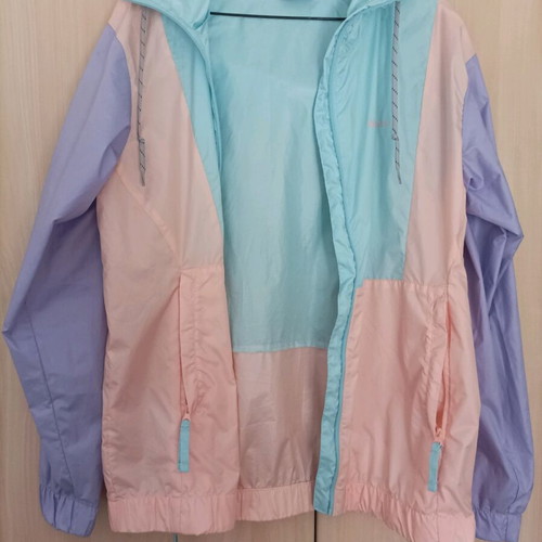 Columbia jacket like new, multicolor, size M