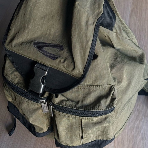 Camel Active backpack like new in oil/khaki with black details