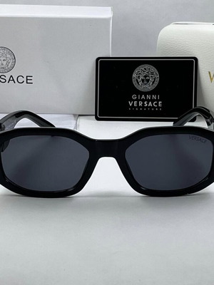Слънчеви Очила Versace Sunglasses Правоъгълни Черни Версачи УВ400 Gorgona Black Gold