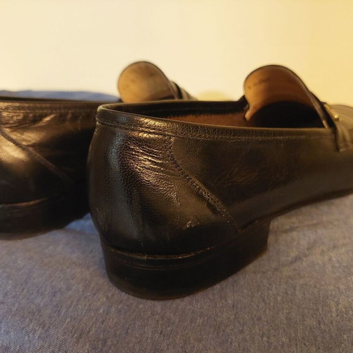 Black leather shoes Petridis men's size 43 like new