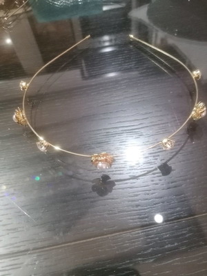 Headband new, beautiful
