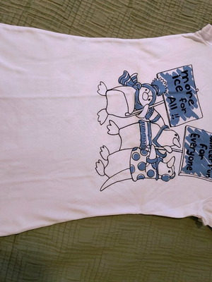 Benetton cotton t-shirt like new, size small, white
