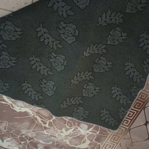 Summer rug like new, thin and lightweight