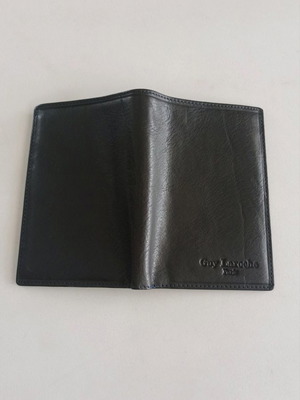 Guy Laroche leather men's wallet new with coin pocket