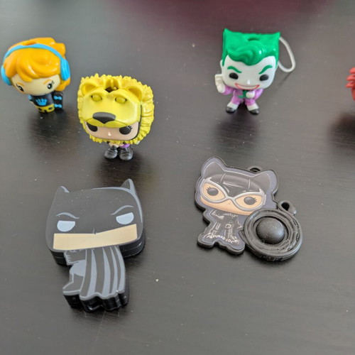 Kinder figures funko pop type like new