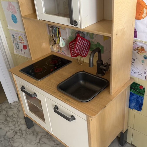 IKEA play kitchen with toys, good condition