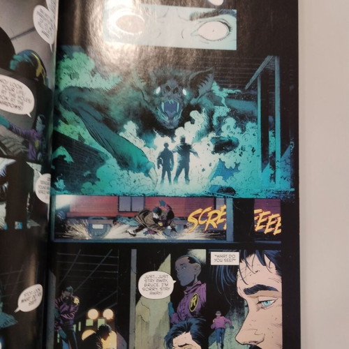 Batman New 52 Volume 9 "Bloom!" TPB like new