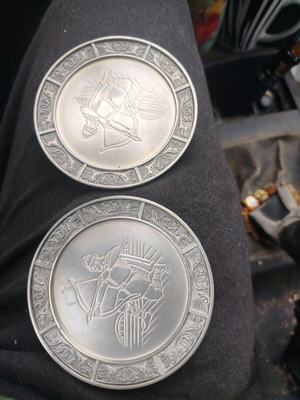 Vintage Konge-Tinn Pewter Coasters like new