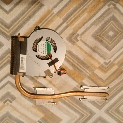 Cooling fan with heatsink for Toshiba Satellite L50-B-11F like new
