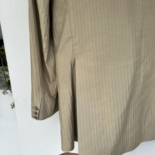 Beige Giakarelli Men's Suit Size 44 Like New