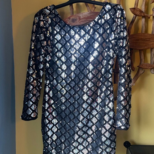 Sequin dress silver size M like new