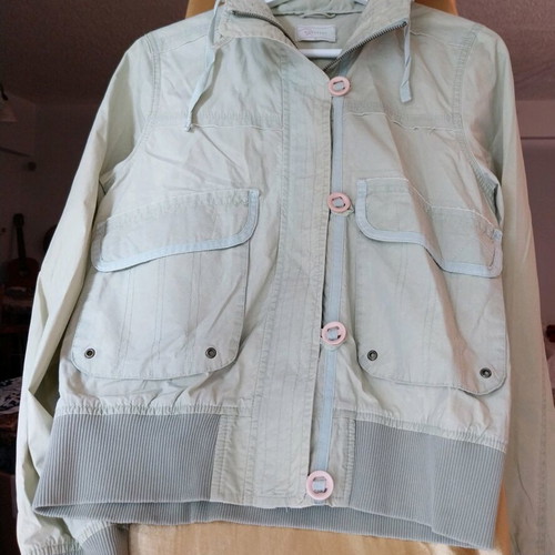 Raxefvsky women's vintage jacket like new, mint color