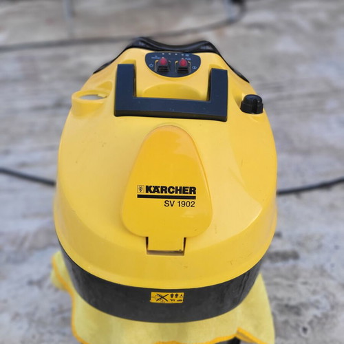 Karcher SV 1902 steam cleaner like new, 2500W, with accessories