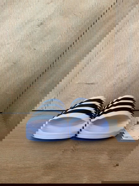 adidas Adilette shower (slippers)