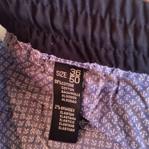 White pants with elastic and zipper pockets, like new, size 36/50
