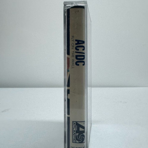 AC/DC Fly On The Wall cassette like new, hard rock