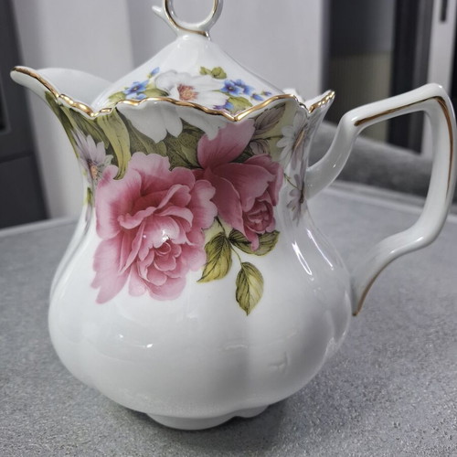 Vintage Limoge Royal Porcelain Teapot with Floral Design and Gold Details 20cm