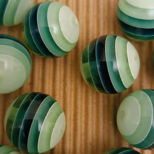 Beads like new, set of 11 pieces for bracelet