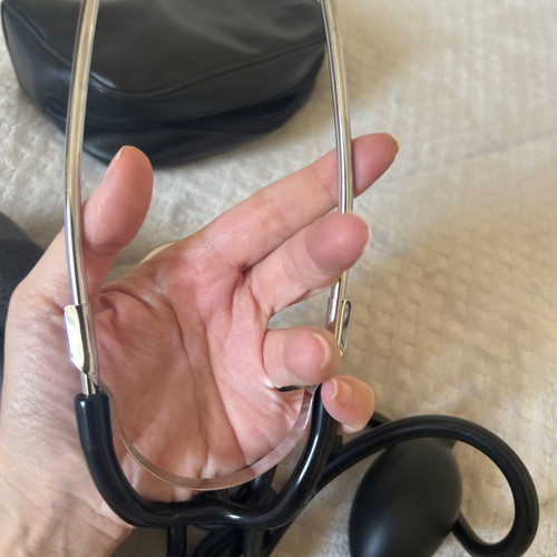 Analog arm blood pressure monitor with stethoscope Focal like new