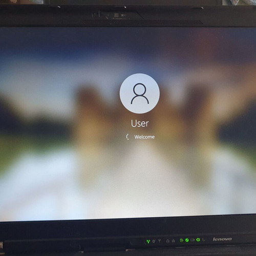 IBM Lenovo ThinkPad T400 laptop with docking station