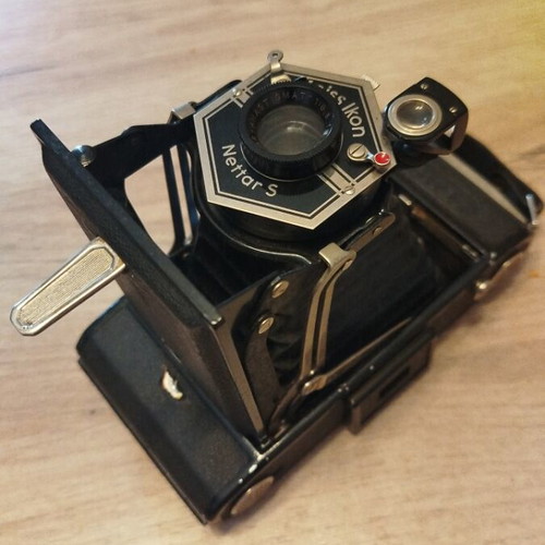 Zeiss Ikon Nettar folding camera used, vintage 120 film