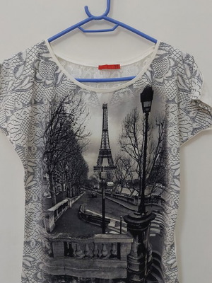 Markizi women's t-shirt size S, like new, black and white