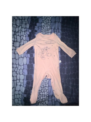 Baby romper 6-9 months new, soft and comfortable